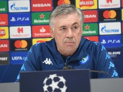 HLV Napoli: "Tôi mong đợi điều này từ Liverpool"
