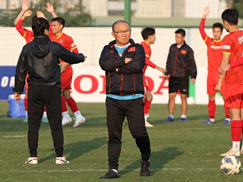 Tuyển Việt Nam chuẩn bị đá nội bộ trước khi đi Australia