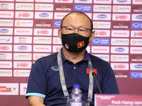 HLV Park Hang Seo: 'Cảm ơn CĐV Việt Nam, Tết này thật ý nghĩa'