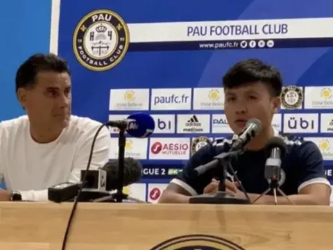 HLV Pau: 'Quang Hải không giống Messi'