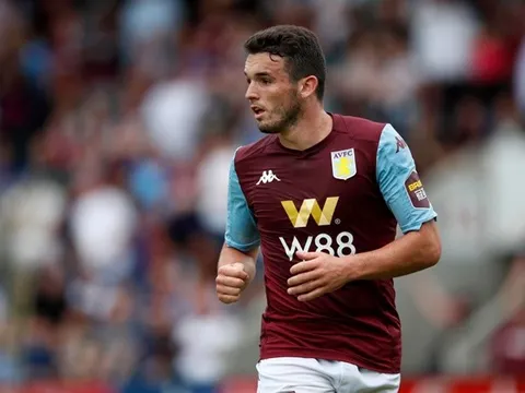 HLV ra mặt, định đoạt số phận Man Utd trong vụ 'chiến binh' 50 triệu