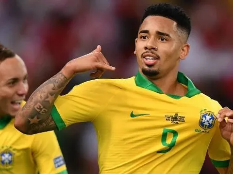 HLV Tite trinh sát 3 cầu thủ Arsenal