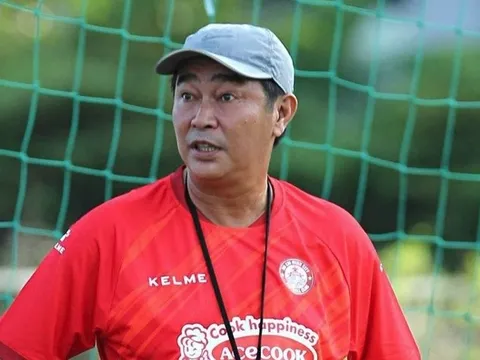 HLV Trần Minh Chiến bỏ họp báo sau 3 trận thua liên tiếp