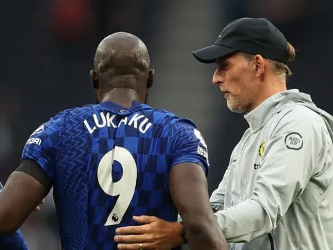 HLV Tuchel phá vỡ im lặng sau phát ngôn gây sốc của Lukaku