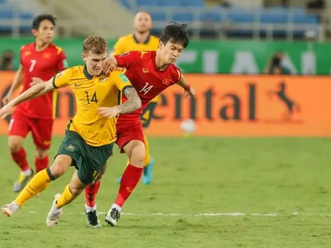 HLV tuyển Australia: 'Chúng tôi sẽ chơi áp đặt trước Việt Nam'