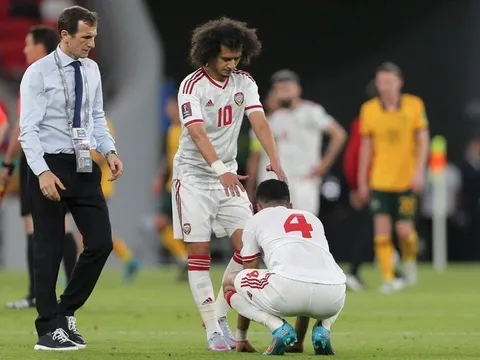 HLV UAE ngợi khen học trò dù hết cơ hội dự World Cup