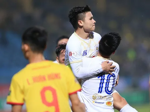 Quang Hải lập công giúp Hà Nội FC đánh bại Thanh Hóa