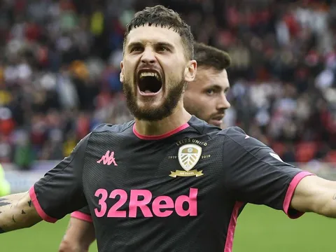 "Họ sẽ giúp Leeds đủ sức cạnh tranh với Man City"