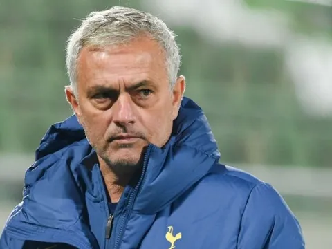 Hỏi đón "ứng viên vàng" thay Mourinho, Tottenham nhận câu trả lời bất ngờ