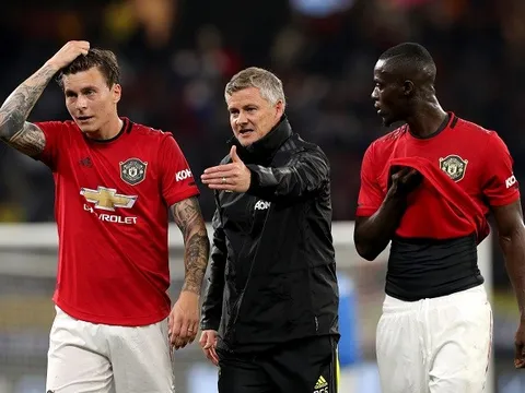 Hợp đồng hè đầu tiên của M.U mang đến mối nguy cho cặp trò cưng Solskjaer