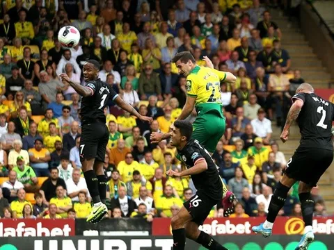 Đấu Norwich, Man Utd học được gì từ 'cú sốc' của Man City?