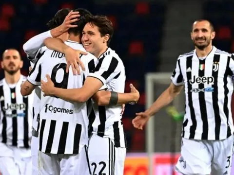 Juventus giành vé dự Champions League
