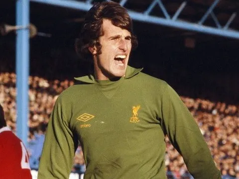 Huyền thoại giành 3 C1 cùng Liverpool qua đời