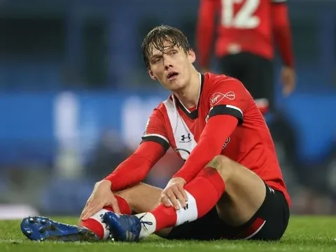 Huyền thoại luyến tiếc khi Arsenal không mua tân binh chất lượng của Leicester