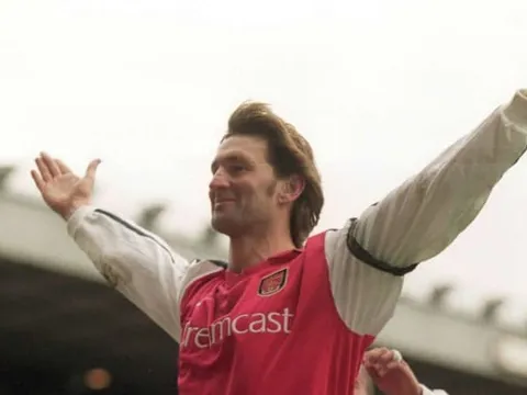 Huyền thoại Tony Adams chỉ ra cầu thủ siêu sao của Arsenal