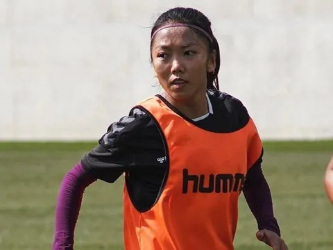 Huỳnh Như ra mắt trong trận thắng của CLB nữ Lank