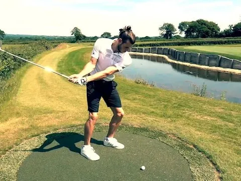 “Hy vọng Gareth Bale ở lại Madrid, ở đó có nhiều sân golf tuyệt vời”