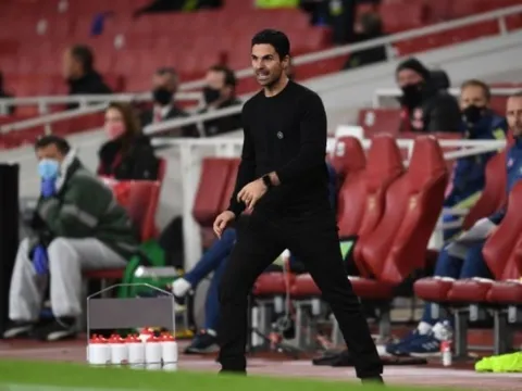 Ian Wright cảnh báo Arsenal: "Man Utd không chỉ có một Vardy"