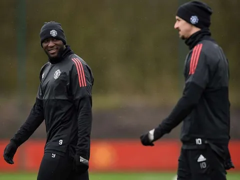 Ibrahimovic ra kèo, Lukaku sợ "xanh mặt" né tránh