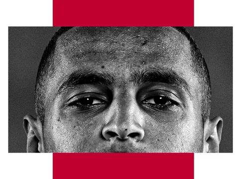 Ajax chiêu mộ cầu thủ bị trầm cảm