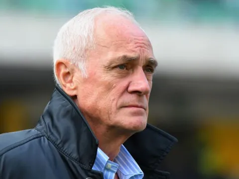 'Tôi đã ngồi khóc một mình sau chiến thắng lịch sử đó'