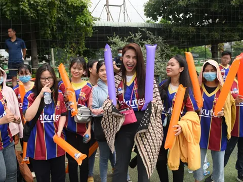 Sự thật thú vị về “Cô Tiên” từ thiện Thuỷ Tiên: Hóa ra là fan cứng của FCB88