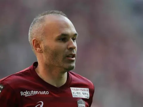 Iniesta lên kế hoạch trở lại Barca