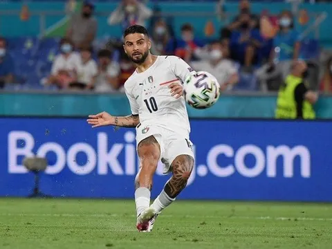 Insigne miêu tả bàn thắng khiến Bỉ bị loại khỏi EURO