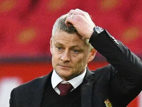 Hỏi mua 'Suarez đệ nhị', Man Utd tá hỏa 'quay xe' vì mức giá quá khủng