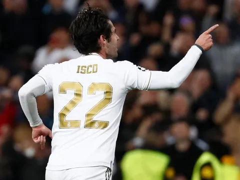 Bị Zidane ruồng bỏ, "kiến trúc sư 20 triệu" tái hợp Ancelotti?
