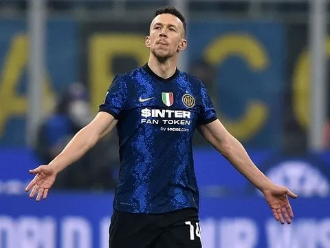 Ivan Perisic có mặt ở London để kiểm tra y tế