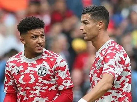 Jadon Sancho sẽ là chìa khóa để M.U tận dụng tối đa Cristiano Ronaldo