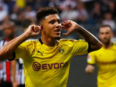 Chưa thoát gông cùm, Chelsea đã nhăm nhe cướp "gói hàng 100 triệu" của Man Utd