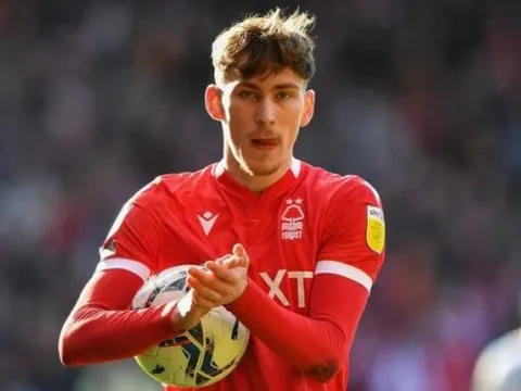 Forest quyết mua ngọc quý M.U nếu được thăng hạng