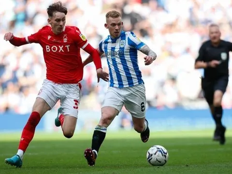 James Garner gửi lời đến Man Utd sau khi thăng hạng Premier League