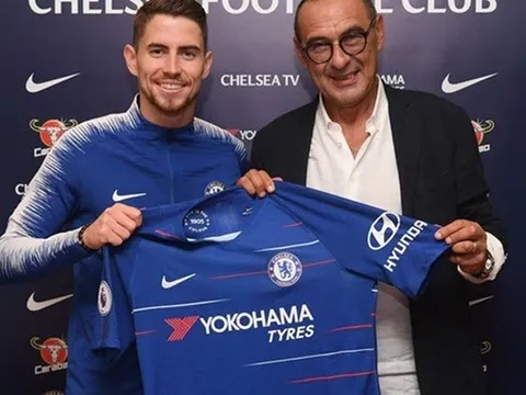 James tái hợp Ancelotti và những thương vụ "rút ruột" đội bóng cũ đáng chú ý