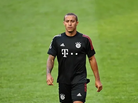 'Liverpool có 5 hoặc 6 tiền vệ, nhưng Thiago sẽ là sự khác biệt'