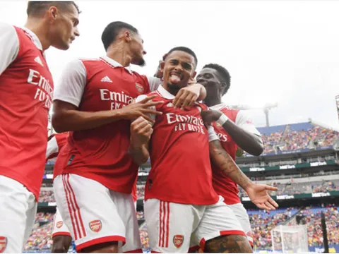 Jesus 'mở show', Arsenal thắng dễ Everton