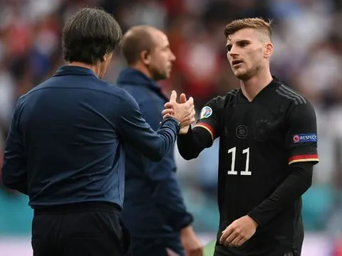 Joachim Low chỉ trích khả năng dứt điểm của sao Chelsea