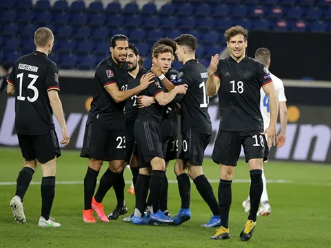 Joachim Low hài lòng khi chứng kiến 'những cỗ xe tăng' đả bại Iceland