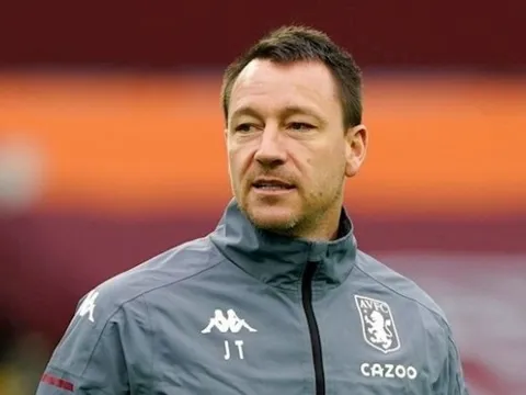 John Terry ca ngợi sao Chelsea là huyền thoại