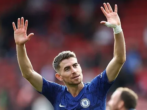 Jorginho và "bí quyết" chiến thắng đá phạt 11m