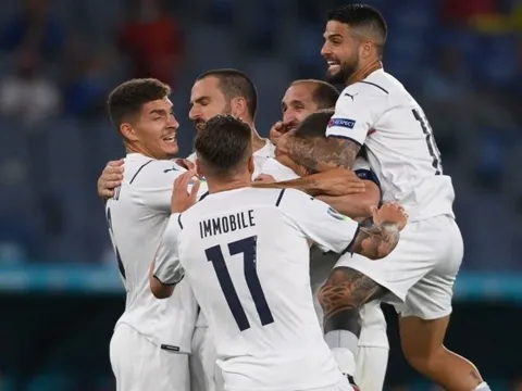 Jorginho: "Tôi nghĩ cậu ấy rất giống Kante"