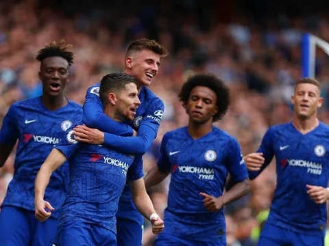"Họ sẽ mang đến sự ổn định và vị trí thứ 4 cho Chelsea"