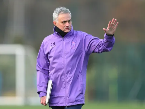 3 lí do khiến Jose Mourinho sẽ thê thảm ở Tottenham: Bài học M.U còn đó