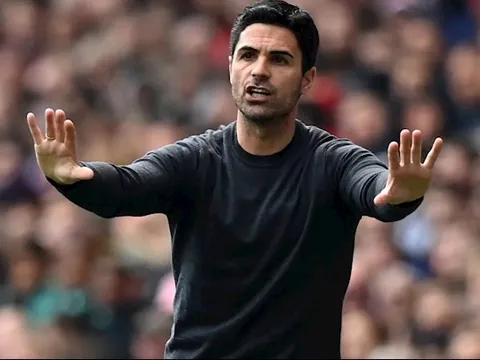 Josh Kroenke cam kết hỗ trợ Mikel Arteta trên TTCN