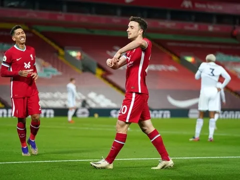 Huyền thoại kêu gọi Klopp đưa ra quyết định dứt khoát cho Diogo Jota