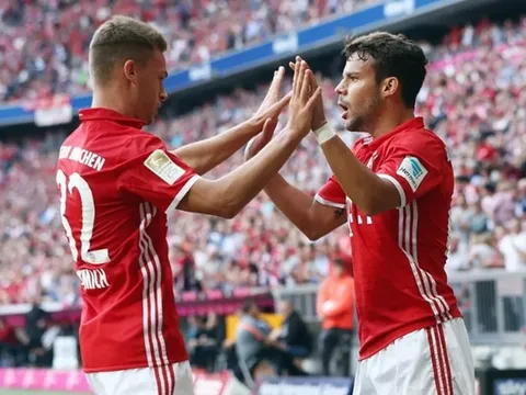 Muối mặt rời Bayern, "đối tác ăn ý" của Neymar vẫn tìm được 2 thần tượng ở Đức