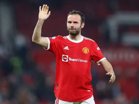 Juan Mata bất ngờ 'quay xe' với Man Utd