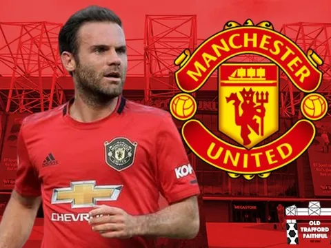 Fan Quỷ đỏ: "Vô dụng, hết thời, tại sao Man Utd lại gia hạn hợp đồng với anh ta"